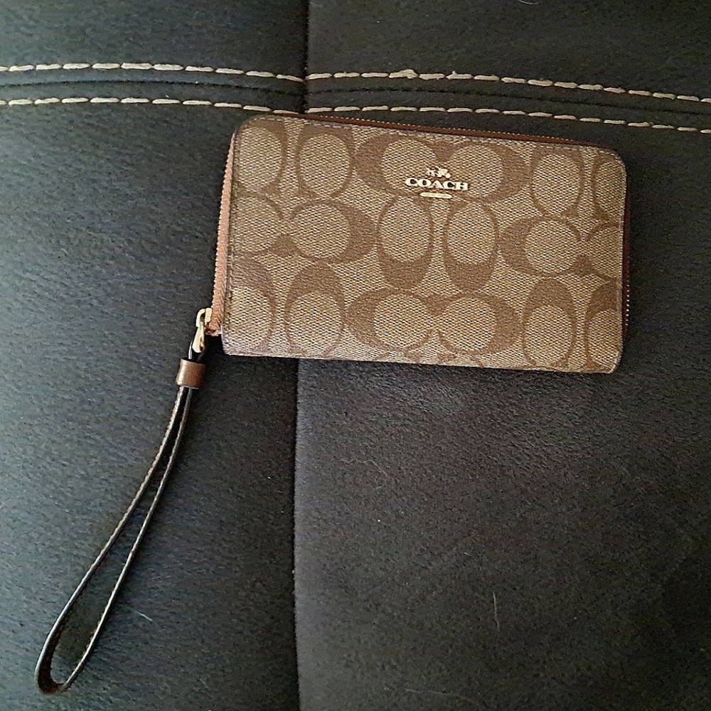 Coach wrist wallet